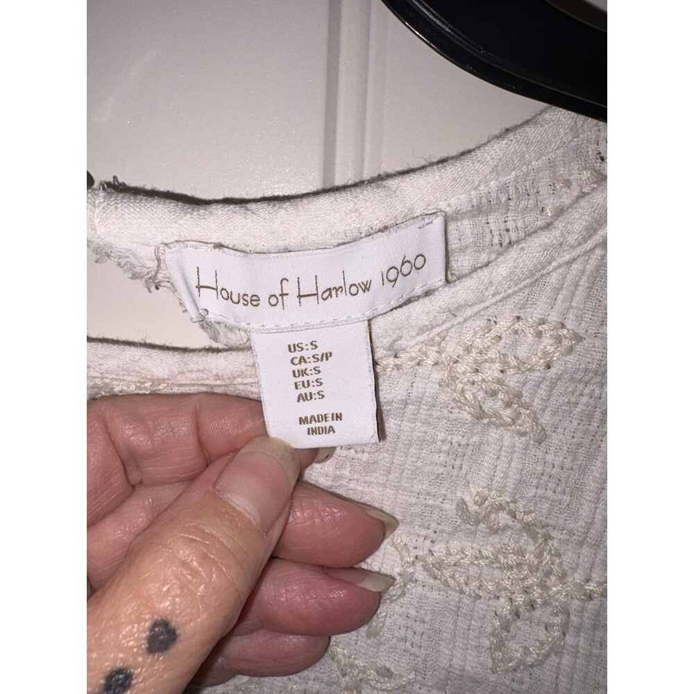 House Of Harlow 1960 Anthropologie Embroidered Boho Blouse Small Peasant - Picture 2 of 5